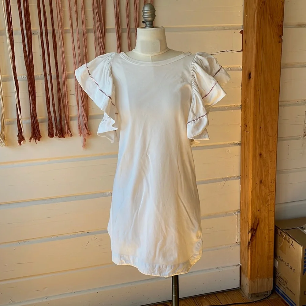 🌸 See by Chloe Ruffle Sleeve Dress 🌸 Perfect For Spring - Picture 1 of 8